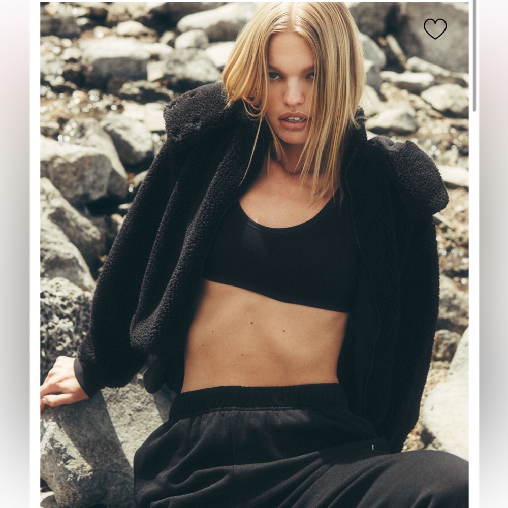 Foxy Sherpa Jacket - Black